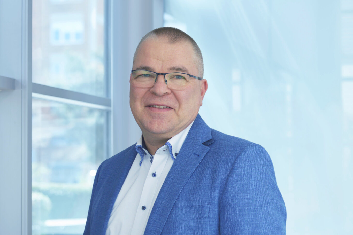Jan Hübenet, Senior Personalreferent HR