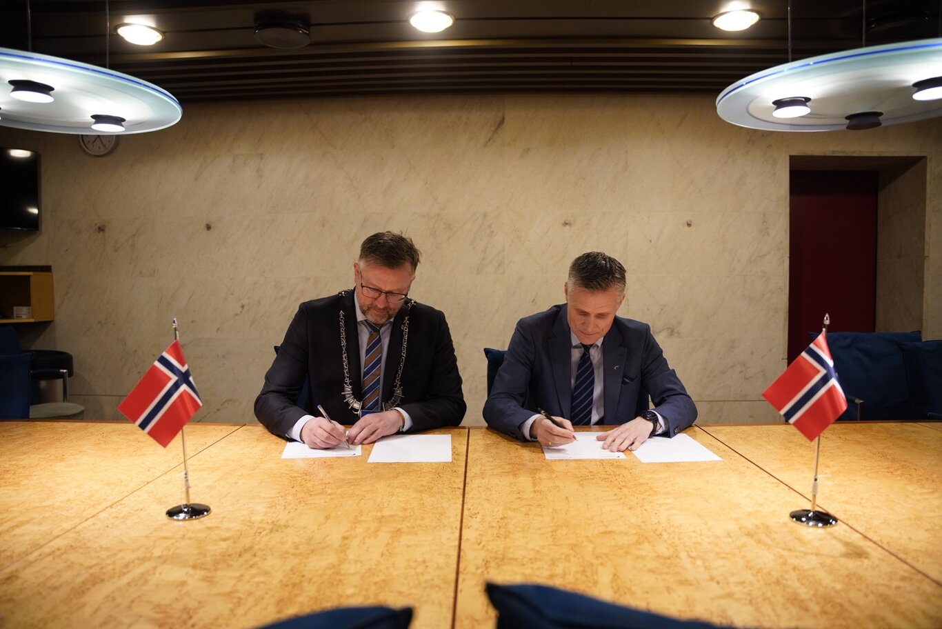 Rheinmetall and the Norwegian municipality of Andøy sign a memorandum of understanding for an integrated processing facility