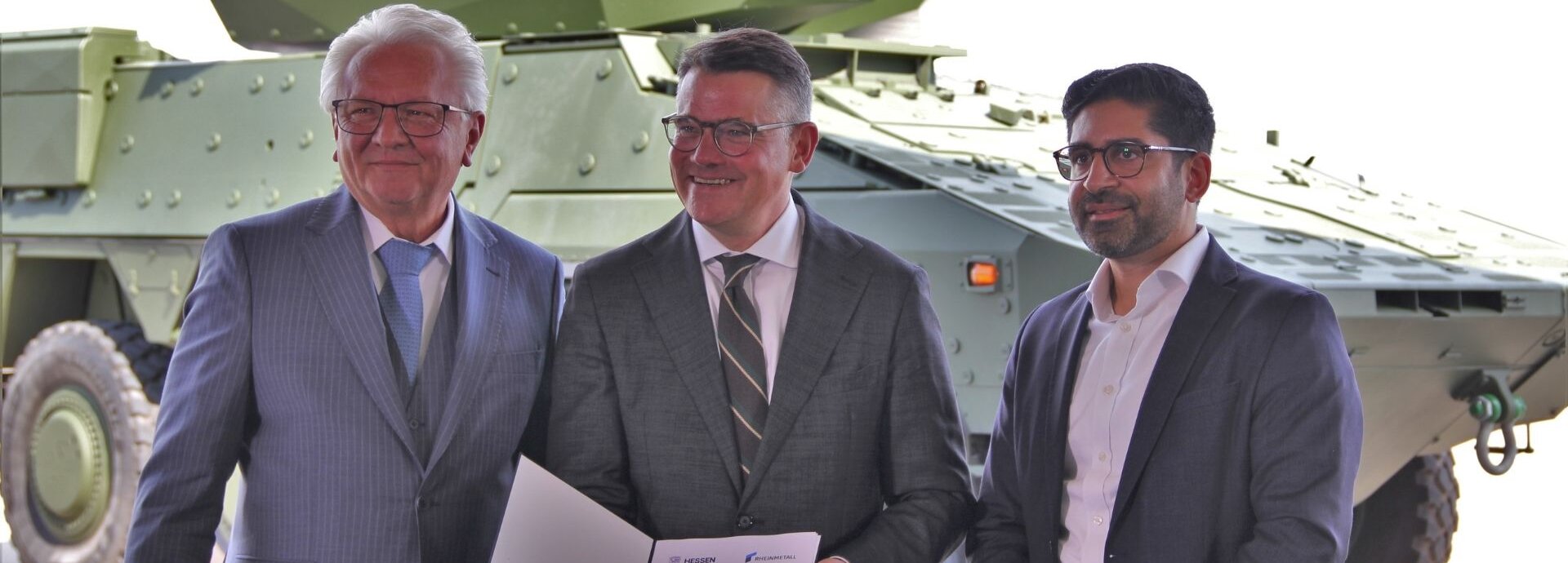 f.l.t.r. Armin Papperger, Boris Rhein and Kaweh Mansoori