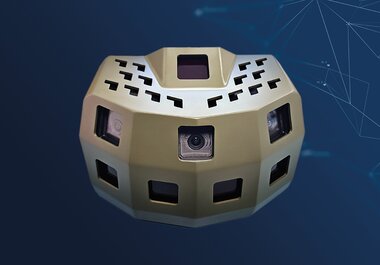 Headerbild for Rheinmetall's Skyblazer wide area sensor, showing a Skyblazer on a blue background