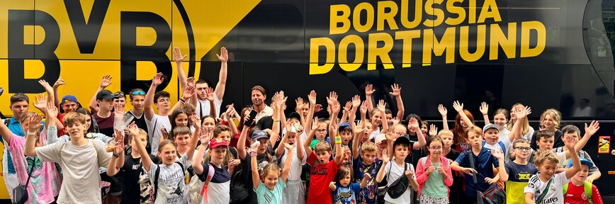 Together with Blau-Gelbes Kreuz e.V., Rheinmetall and BVB have invited Ukrainian children to football camps twice. | Copyright: BVB