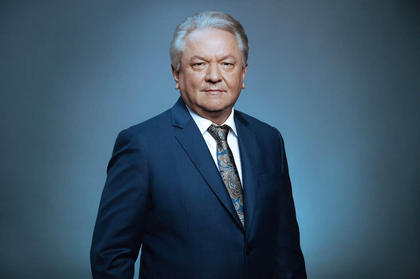 Herr Armin Papperger ist Vorsitzender des Vorstands seit 1. Januar 2013 und seit 1990 bei Rheinmetall tätig